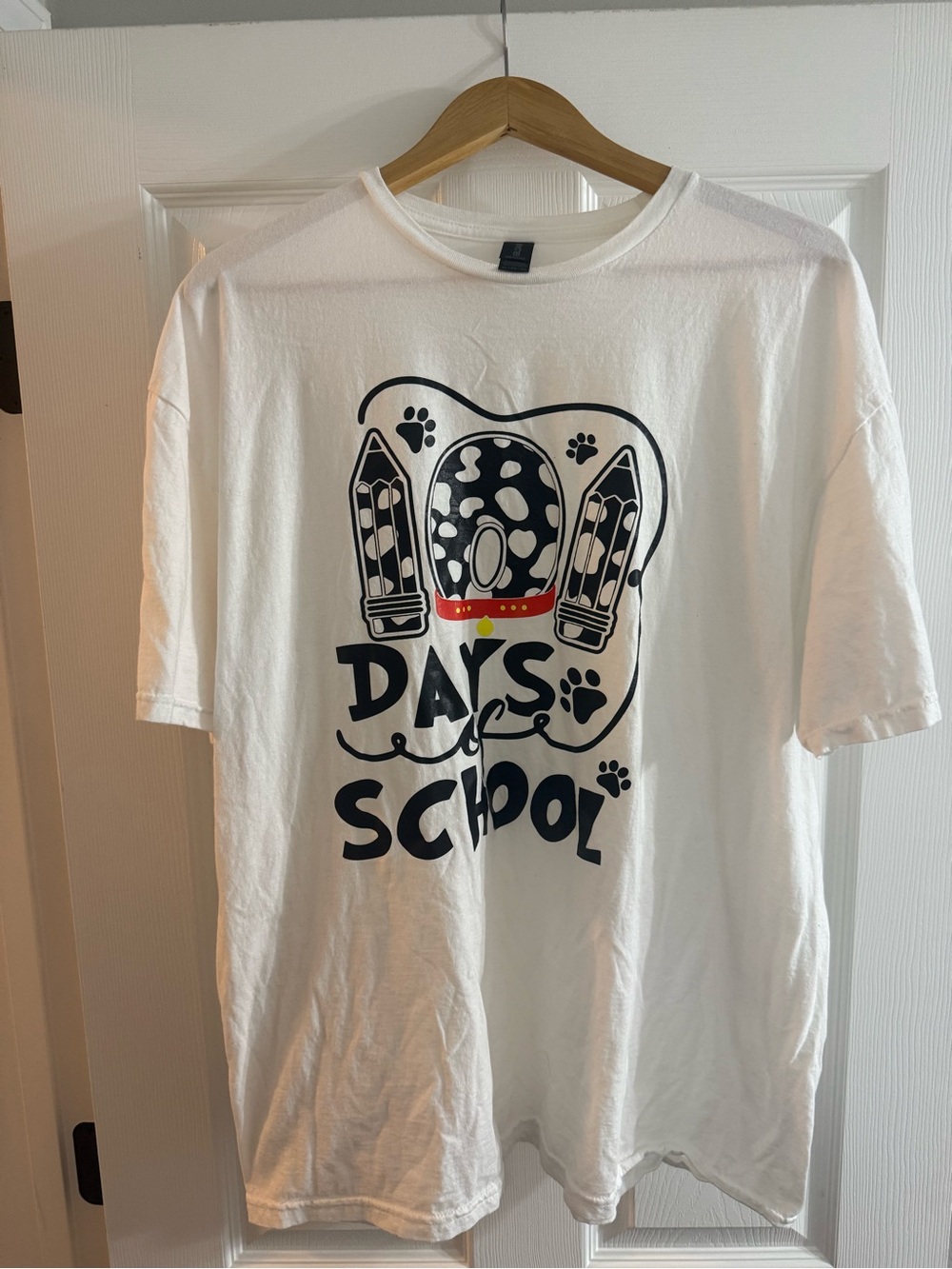 Gildan White Dog "101 Days of School" Graphic T-Shirt